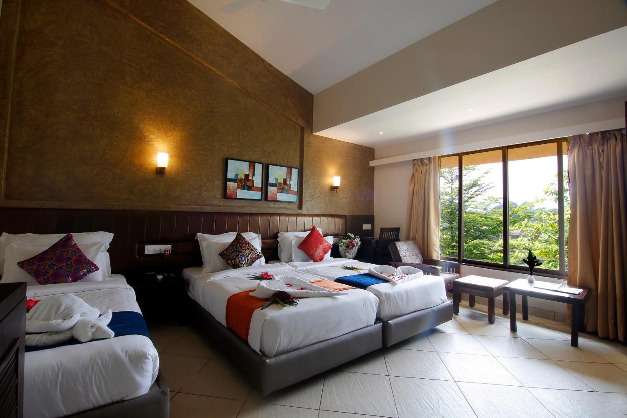 Misty Meadows, Lonavala Hotel Buitenkant foto